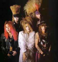 屈辱 陵辱轮x在线播放,揭秘网络色情内容的黑暗面