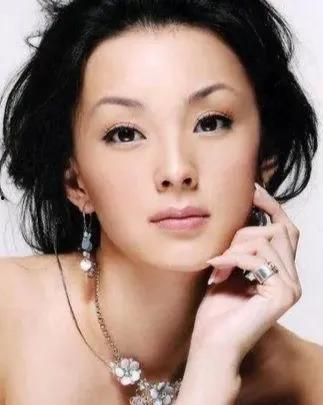 明星朱妍,璀璨星途，舞动青春的璀璨之星