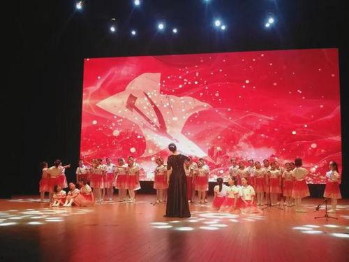 合唱卢沟谣视频